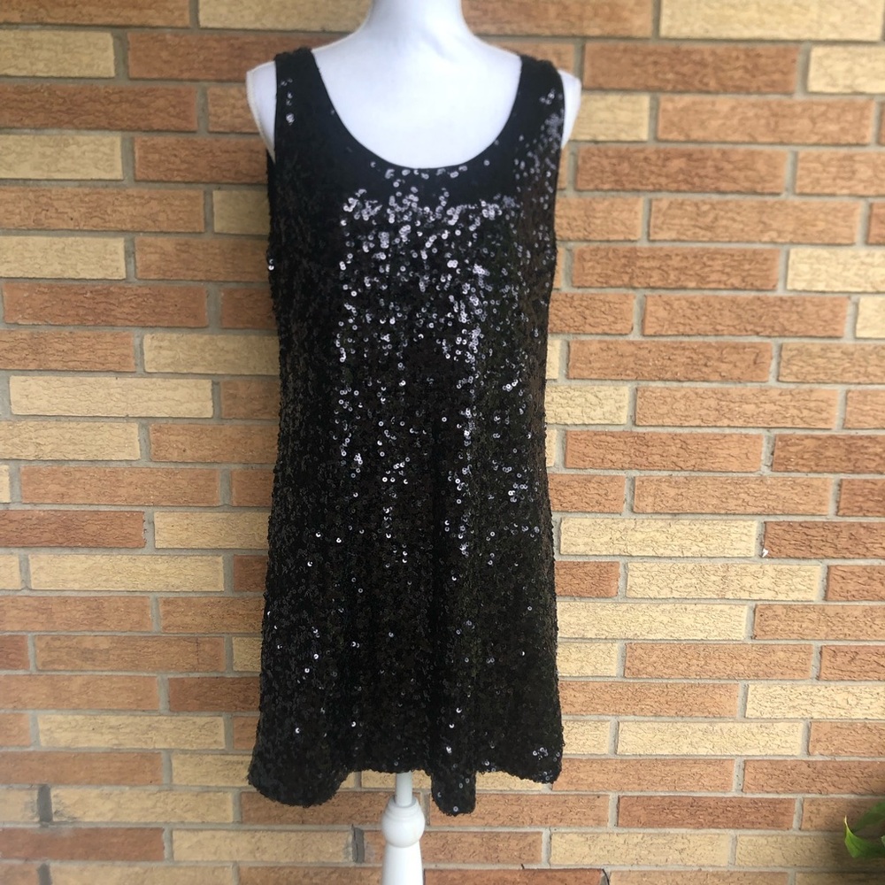 White House Black Market Sequined Black Dress Size XL Sleeveless Fully Lined